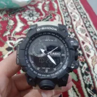 ساعت دیجیتال عقربه‌ای عقربه شبرنگ