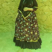 لباس محلی|لباس|باغ ملک, |دیوار