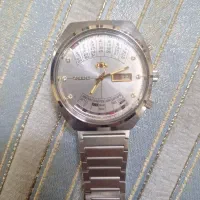 ساعت اورینت جهان نما