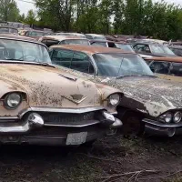 مرکز اسقاط و بازیافت خودروهای فرسوده