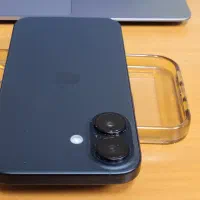 ایفون ۱۶ نرمال