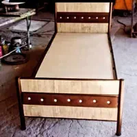 تخت تک نفره فلزی