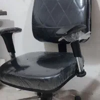 دو عددصندلی چرخ دار