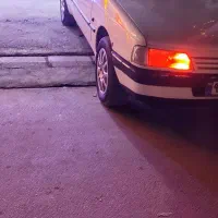 پژو 405 مدل 82