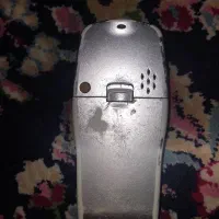 گوشی ال‌جی خیلی قدیمی کلکسیونی وسالم