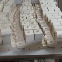 اسباب بازی چوبی