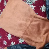 پالتو درحد نو|لباس|قم, چهل درخت‎|دیوار