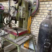 پرس ضربه ای ۶ تن و ۱۸ تن