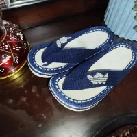 دمپایی زندان بافت