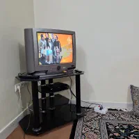 تلوزیون با میز شیشه ای|تلویزیون و پروژکتور|تهران, خاوران|دیوار