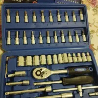 بکس و پیچ‌گوشتی