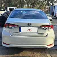 تویوتا کرولا هیبرید ۱۸۰۰ پایونیر|خودرو سواری و وانت|یزد, |دیوار