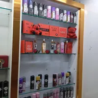 فروشنده عطر ، مبتدی و حرفه ای|استخدام بازاریابی و فروش|تهران, پامنار|دیوار