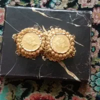 مقداری طلا درحدود۷۲گرم