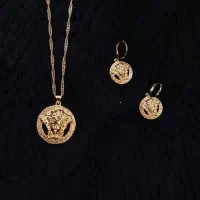 ست گردنبند و گوشواره طرح ورساچ|بدلیجات|تبریز, |دیوار