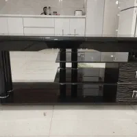 میز زیر تلویزیونی