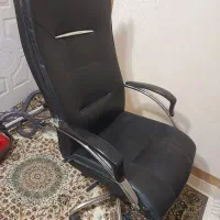 صندلی مدیریت سالم و تمیز