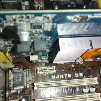 کیس قدیمی با SSD و ویندوز آماده|رایانه رومیزی|کاشان, دروازه فین|دیوار