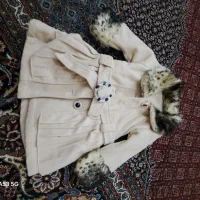 دو عدد پالتوی دخترانه|کفش و لباس بچه|پاکدشت, پاکدشت (مامازند)|دیوار