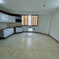 آپارتمان ۸۰ متری واقع در خیابان کفشگرکلاه