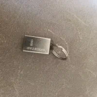 فلش ۱۶ گیک..هندزفری .کابلhdmi