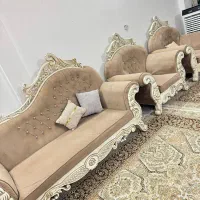 مبل نیمه سلطنتی و فرش درحدنو