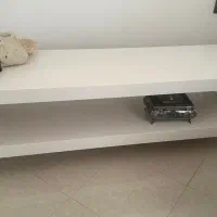 میز تلویزیون یا میز آرایش ikea|بوفه، ویترین، کنسول|کیش, |دیوار