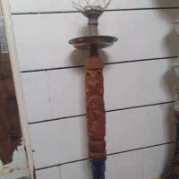یک قلیان چوبی خوب و خوش رخ به فروش میرسد