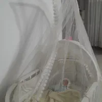 گهواره زیبا شیک|تخت و صندلی بچه|گلبهار, شهر جدید گلبهار|دیوار