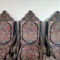 مبل قالی و تعدادی وسایل منزل