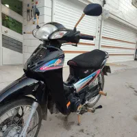 موتور ویو 125مدل 89