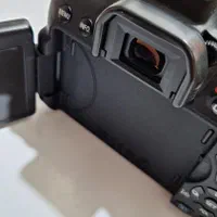 دوربین عکاسی و فیلمبرداری canon 750d|دوربین عکاسی و فیلم‌برداری|تهران, آجودانیه|دیوار