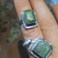 انگشتر وآویز نقره فوری فروش