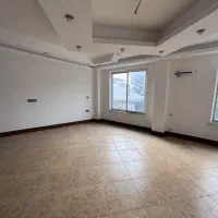 آپارتمان ۱۱۳ متری راه جدا کلید نخورده در قلب شهر