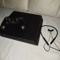 پلی استیشن ۴