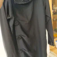 عبا زنانه|لباس|شیراز, آزادی|دیوار