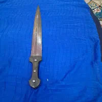 چاقو کهنه|کلکسیون اشیاء عتیقه|خمینیشهر, |دیوار