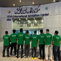 ۲نفر کارگر ساده اقا