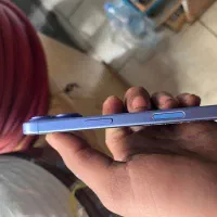 ایفن ۱۶نرمال آبی