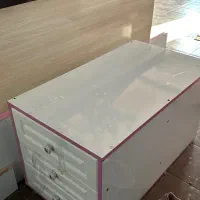 تخت و کمد کودک با قیمت استثنایی|اسباب و اثاث بچه|کازرون, |دیوار