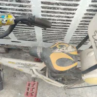 دوچرخه فروشی و صندلی آرایشگری|دوچرخه، اسکیت، اسکوتر|اسدآباد, |دیوار