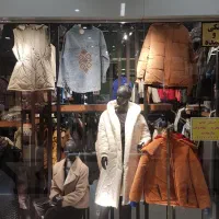 فروشنده خانم تمام وقت(وپاره وقت)بازارتهران