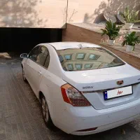 جیلی ام گرند۷ مدل۲۰۱۳ دنده ای|خودرو سواری و وانت|تهران, چوب تراش|دیوار