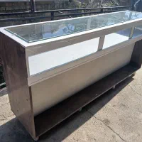 ویترین 2متر  ام دی اف اصلی سالم