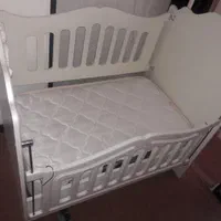 تخت خواب کودک با کشو جادار و تشک|تخت و صندلی بچه|تهران, صاحب الزمان|دیوار