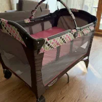 تخت پارک و‌کریر و‌کالسکه و روروک برند گراکو