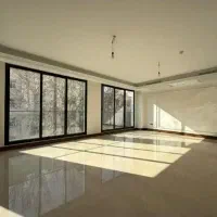 120 متر / سه خواب / رو به آفتاب / صفر