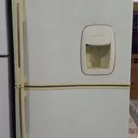 یخچال نیمه فریزر