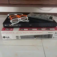 دستگاه دی وی دی بلوری الجی با عینک سه بعدی