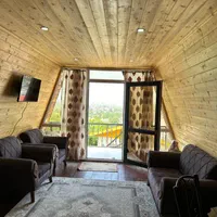 کلبه چوبی سوئیسی جنگلی نمک آبرود|اجارهٔ کوتاه‌مدت ویلا و باغ|چالوس, |دیوار